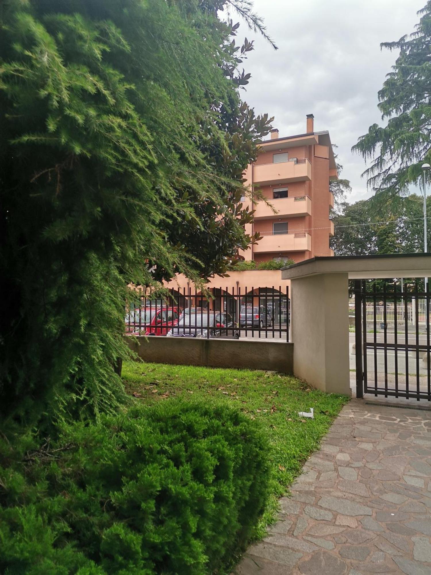 B&B Busto Garolfo ภายนอก รูปภาพ